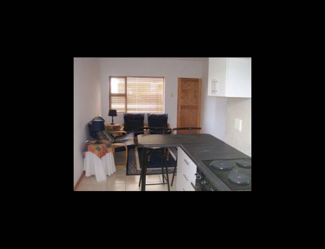 2 bed property to rent in WORCESTER CENTRAL